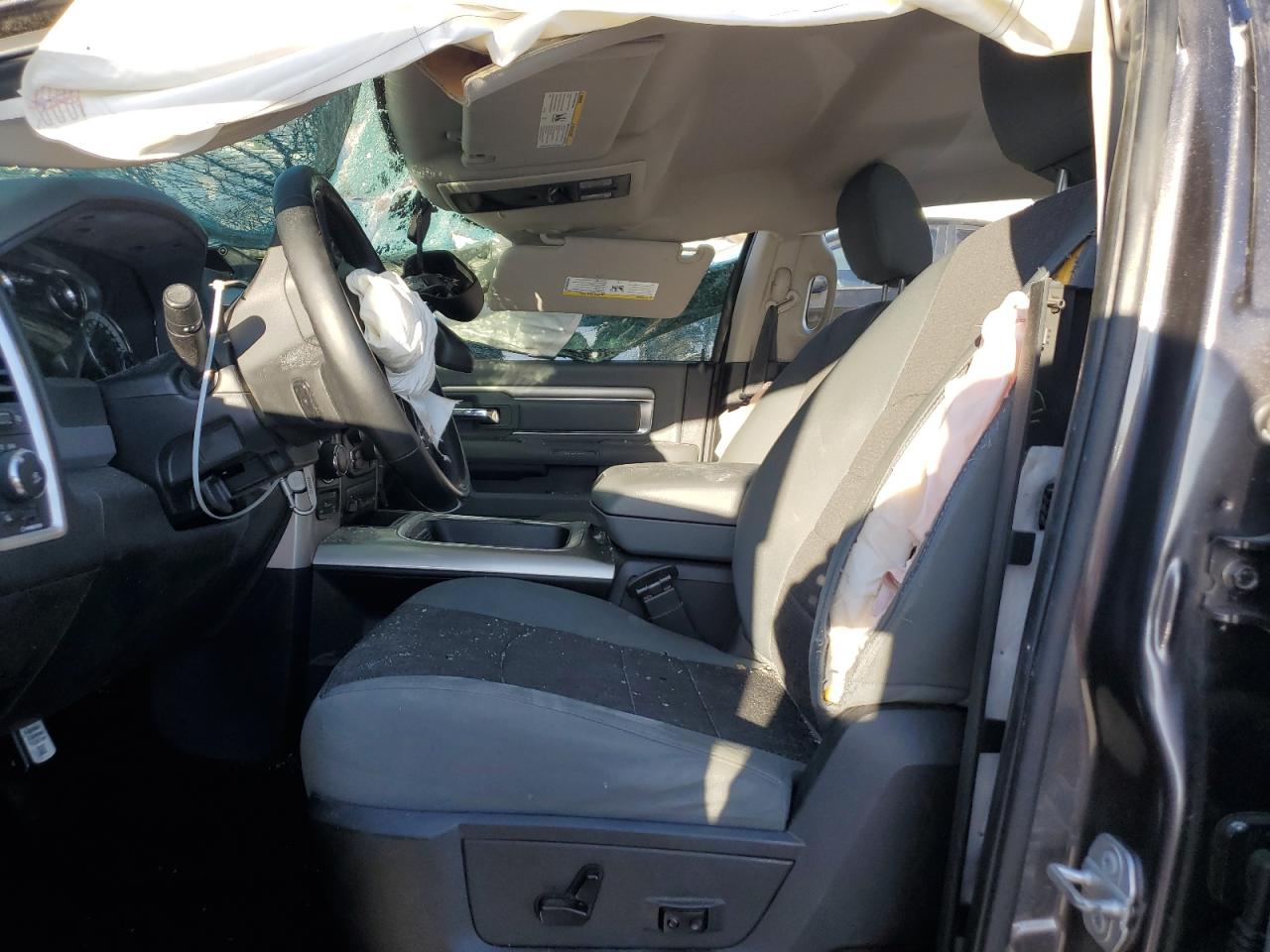 2016 Ram 1500 Slt VIN: 1C6RR7TM5GS324118 Lot: 85723195