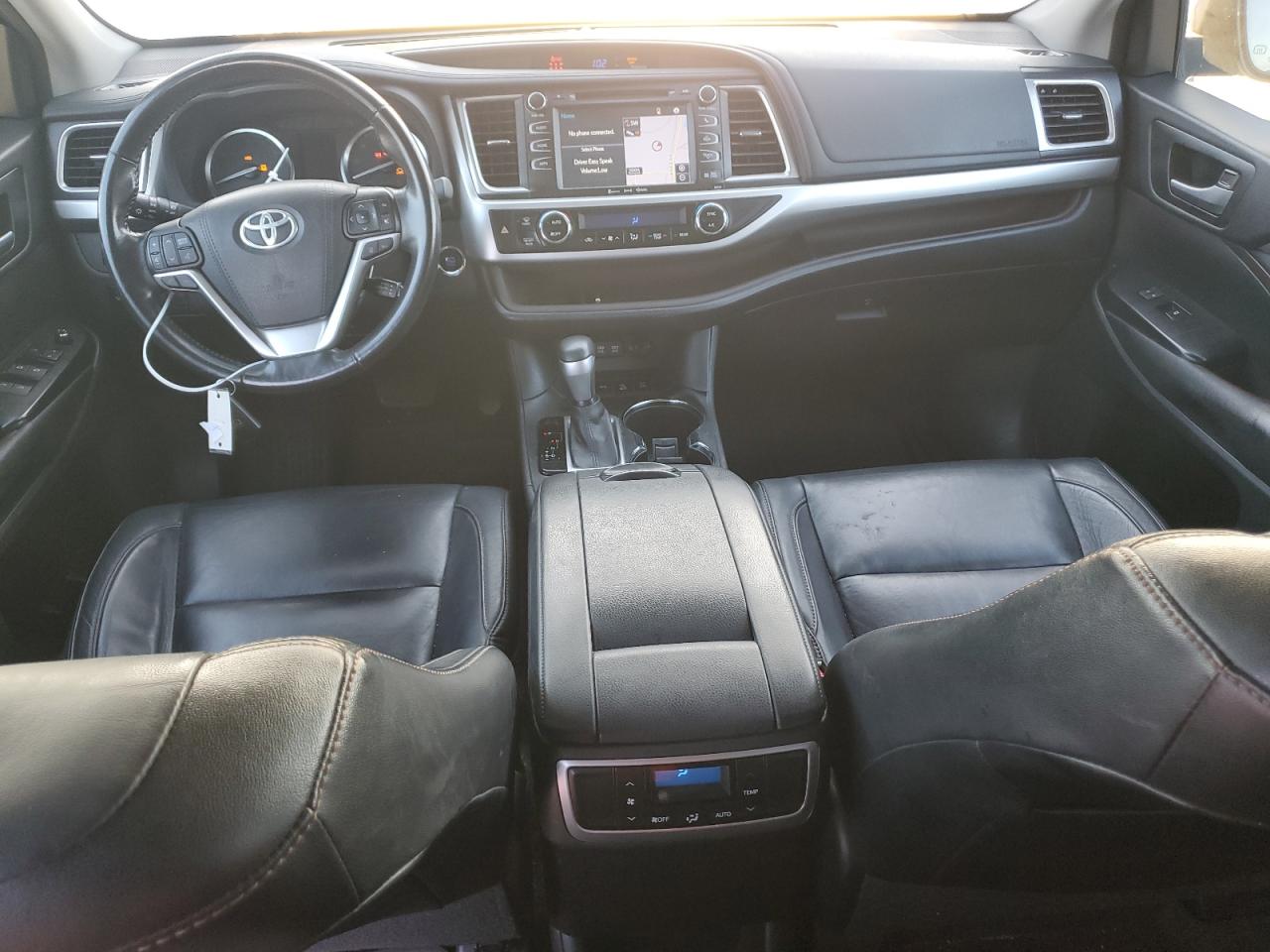 2017 Toyota Highlander Se VIN: 5TDJZRFH1HS514329 Lot: 83843825