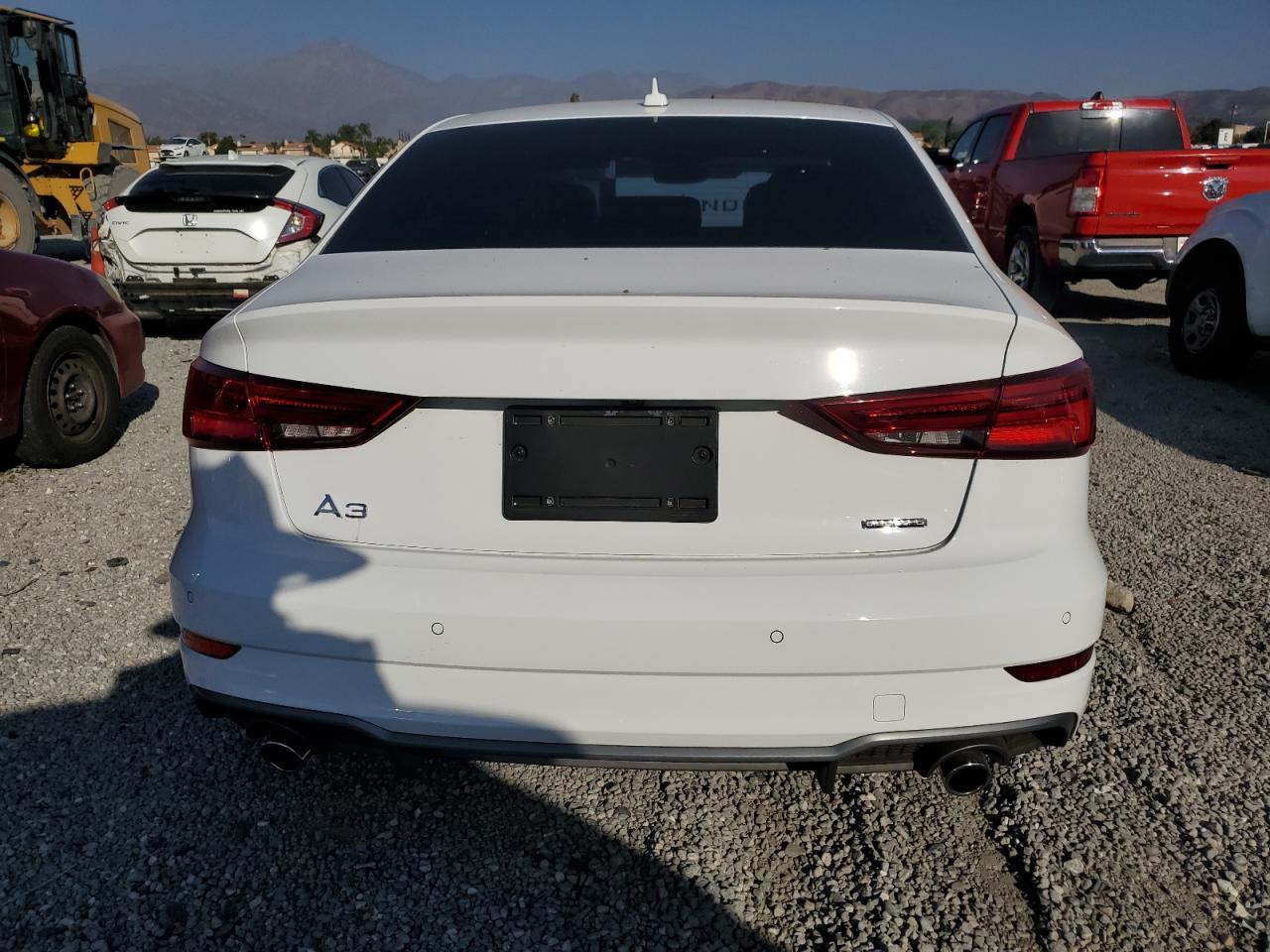 2018 Audi A3 Premium Plus VIN: WAUJ8GFF3J1014811 Lot: 85005915