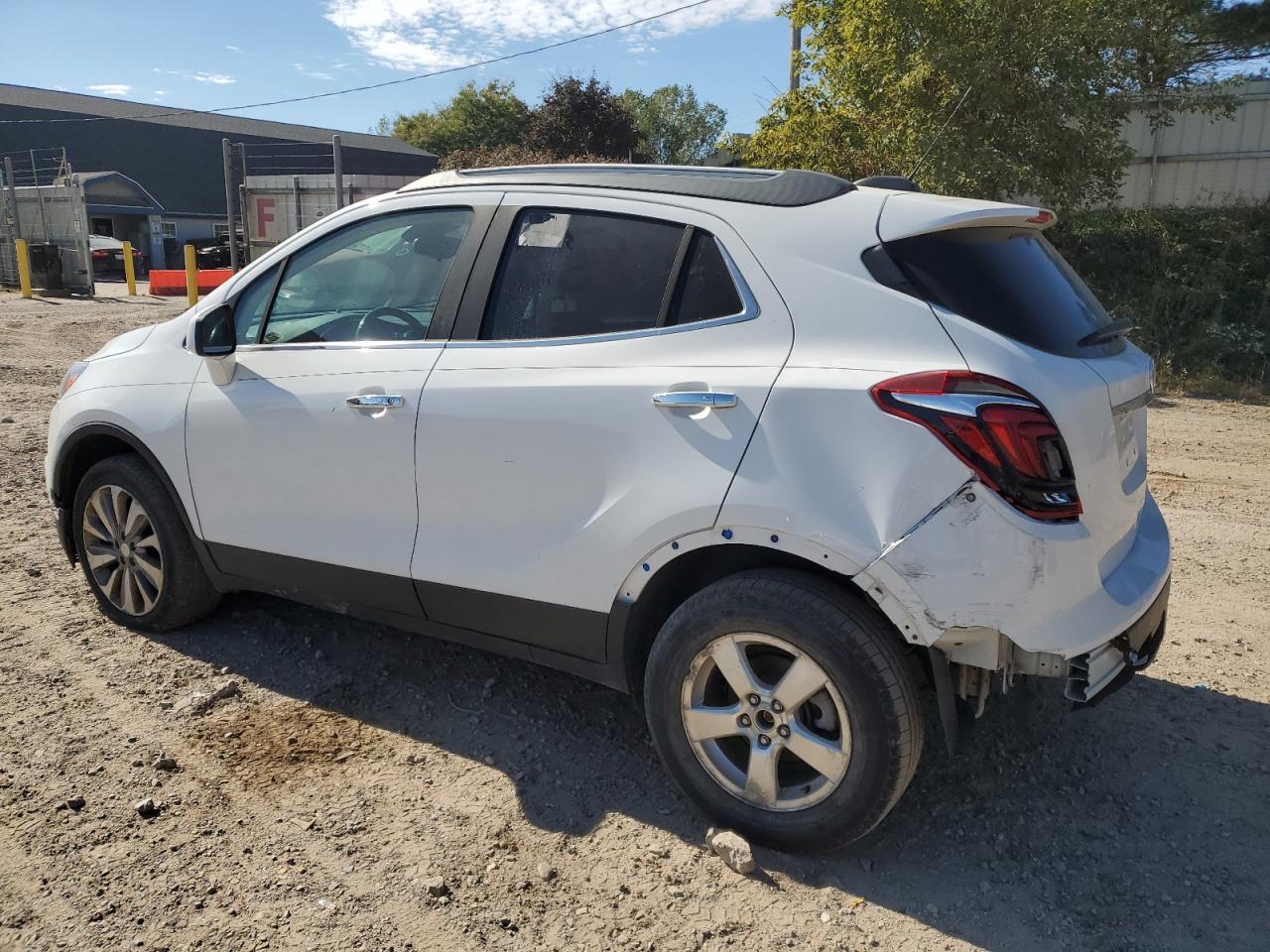 2020 Buick Encore Preferred white null gas KL4CJESB6LB052516 photo #3