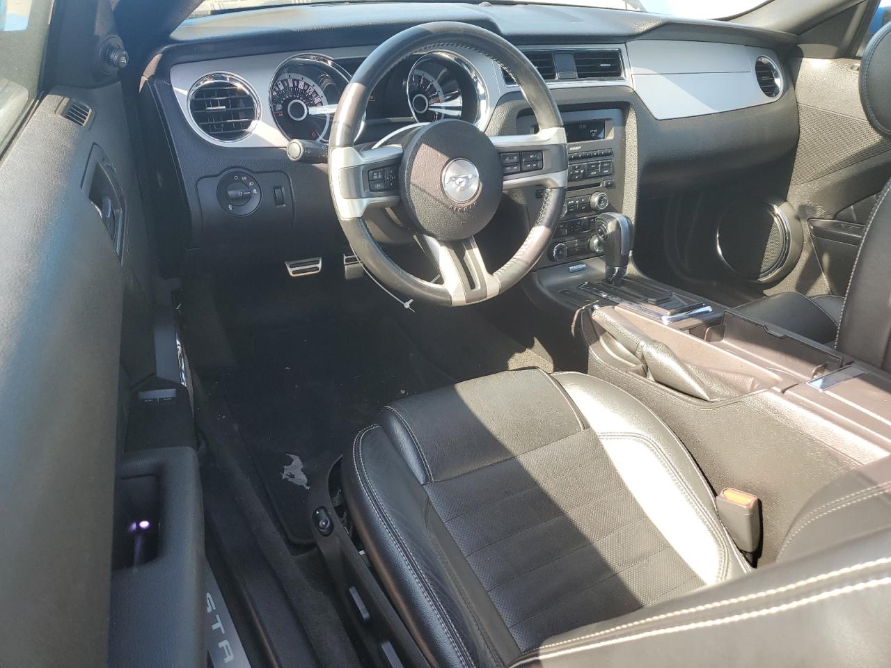 2013 Ford Mustang VIN: 1ZVBP8AM3D5218895 Lot: 82201245