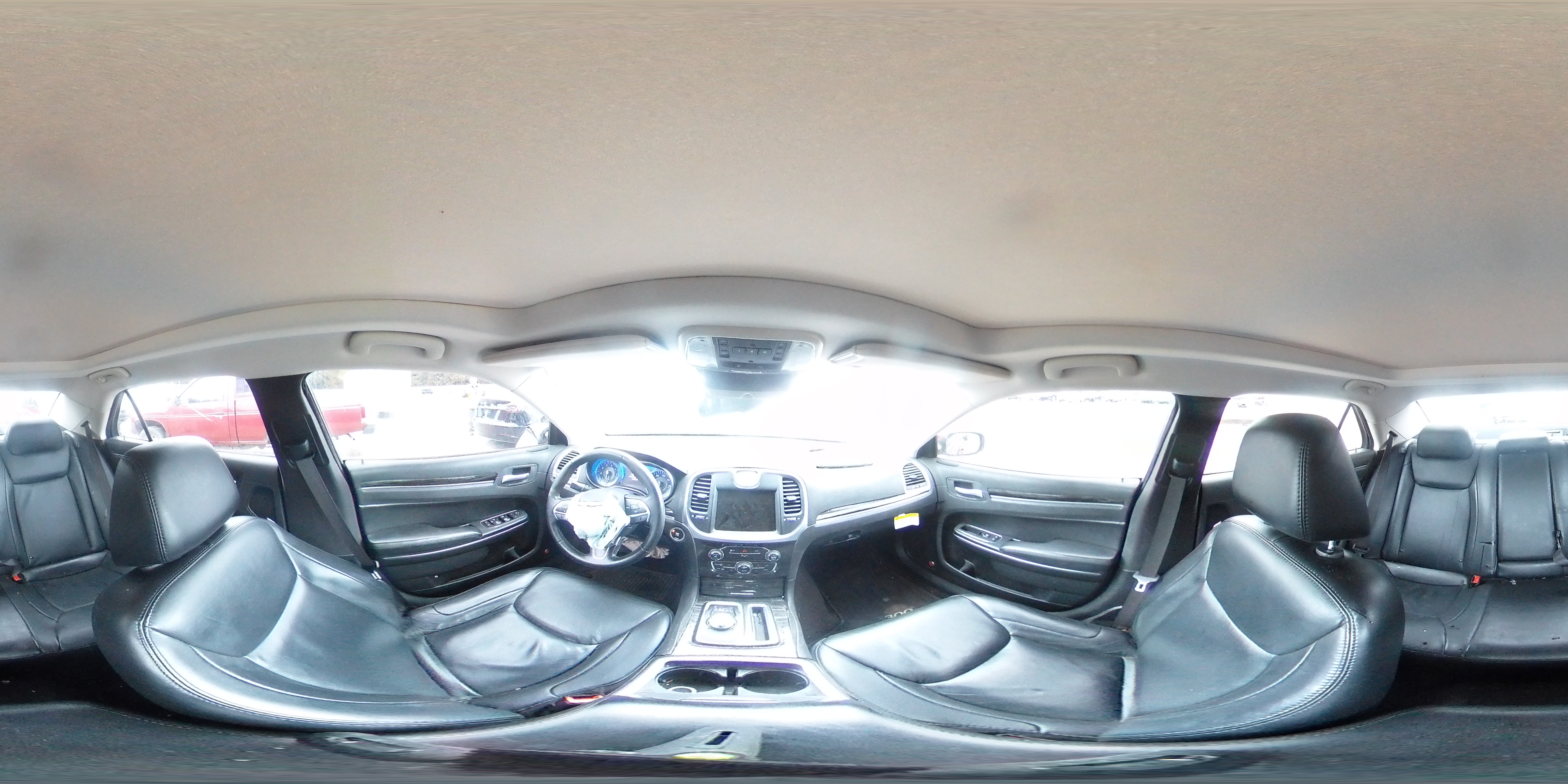 2015 Chrysler 300 Limited VIN: 2C3CCARG5FH923500 Lot: 82647795