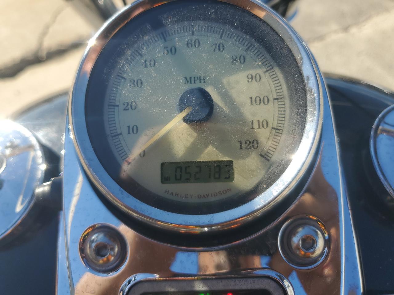 2010 Harley-Davidson Fxdwg VIN: 1HD1GP412AC304781 Lot: 82443455