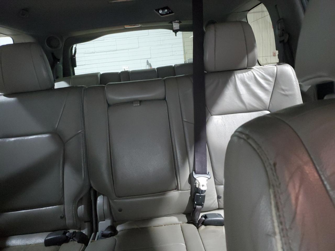 2015 Honda Pilot Touring VIN: 5FNYF4H91FB041100 Lot: 81981475