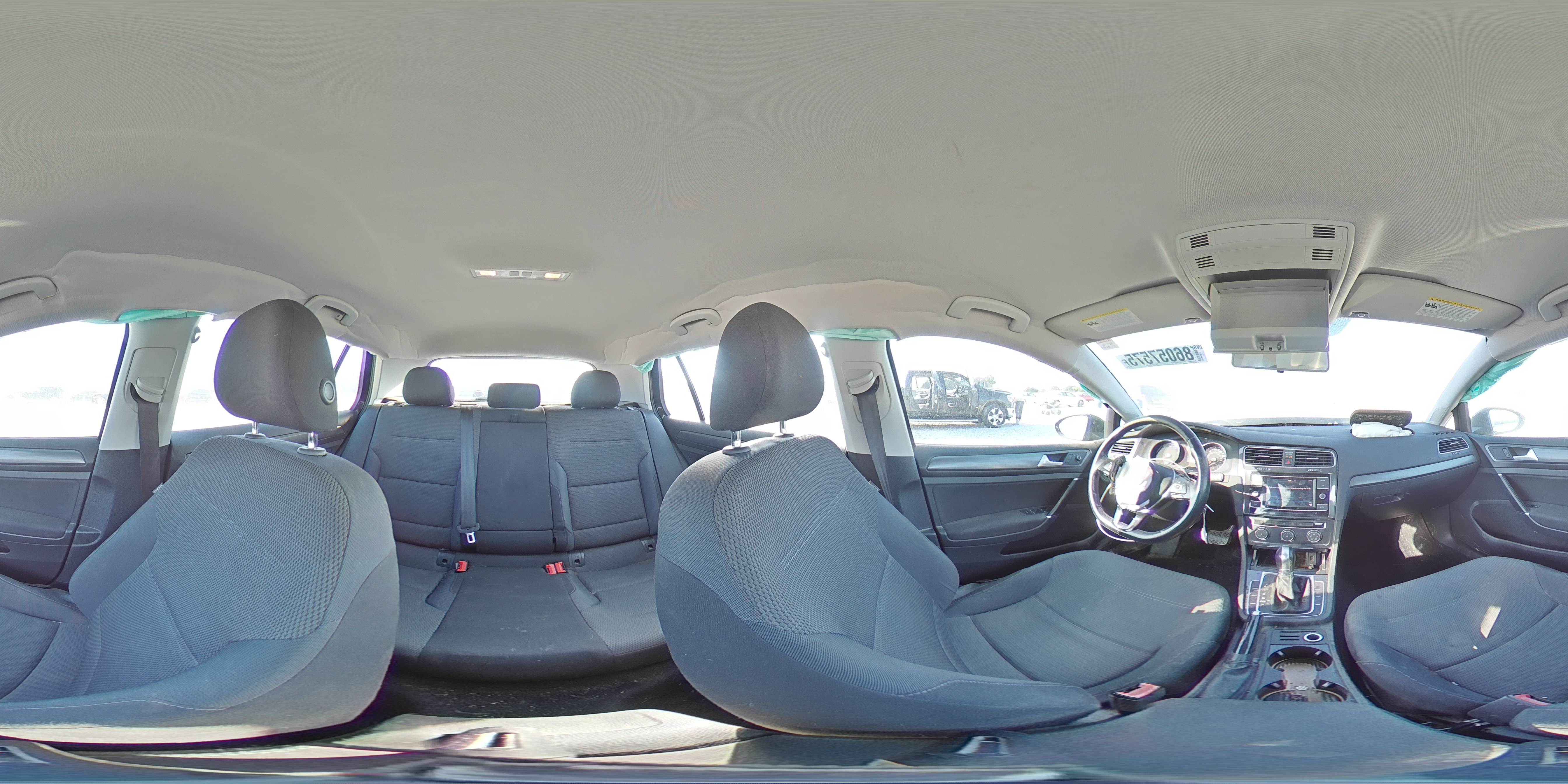 2018 Volkswagen Golf S VIN: 3VWG17AU7JM261692 Lot: 86057575