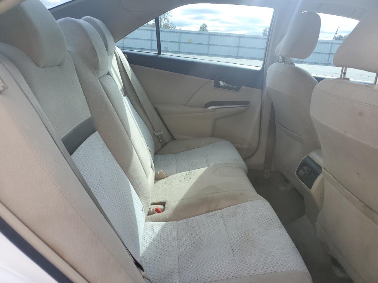 2012 Toyota Camry Base VIN: 4T4BF1FK2CR220504 Lot: 85838305