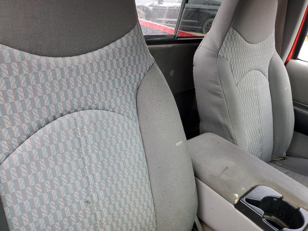 2001 Mazda B3000 VIN: 4F4YR12U91TM29949 Lot: 86289515