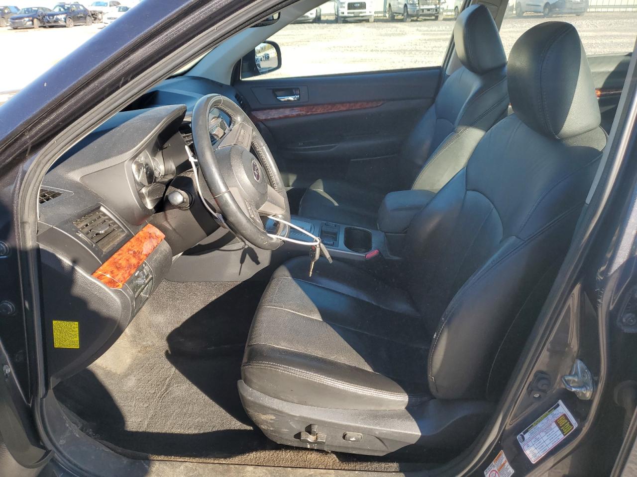 2011 Subaru Legacy 2.5I Limited VIN: 4S3BMBK66B3231710 Lot: 82330695