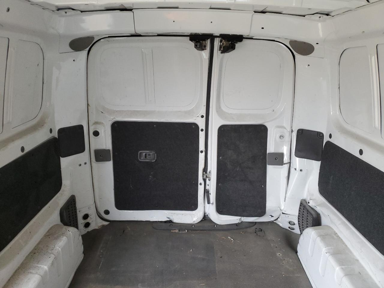 2015 Nissan Nv200 2.5S VIN: 3N6CM0KN7FK730335 Lot: 91338825