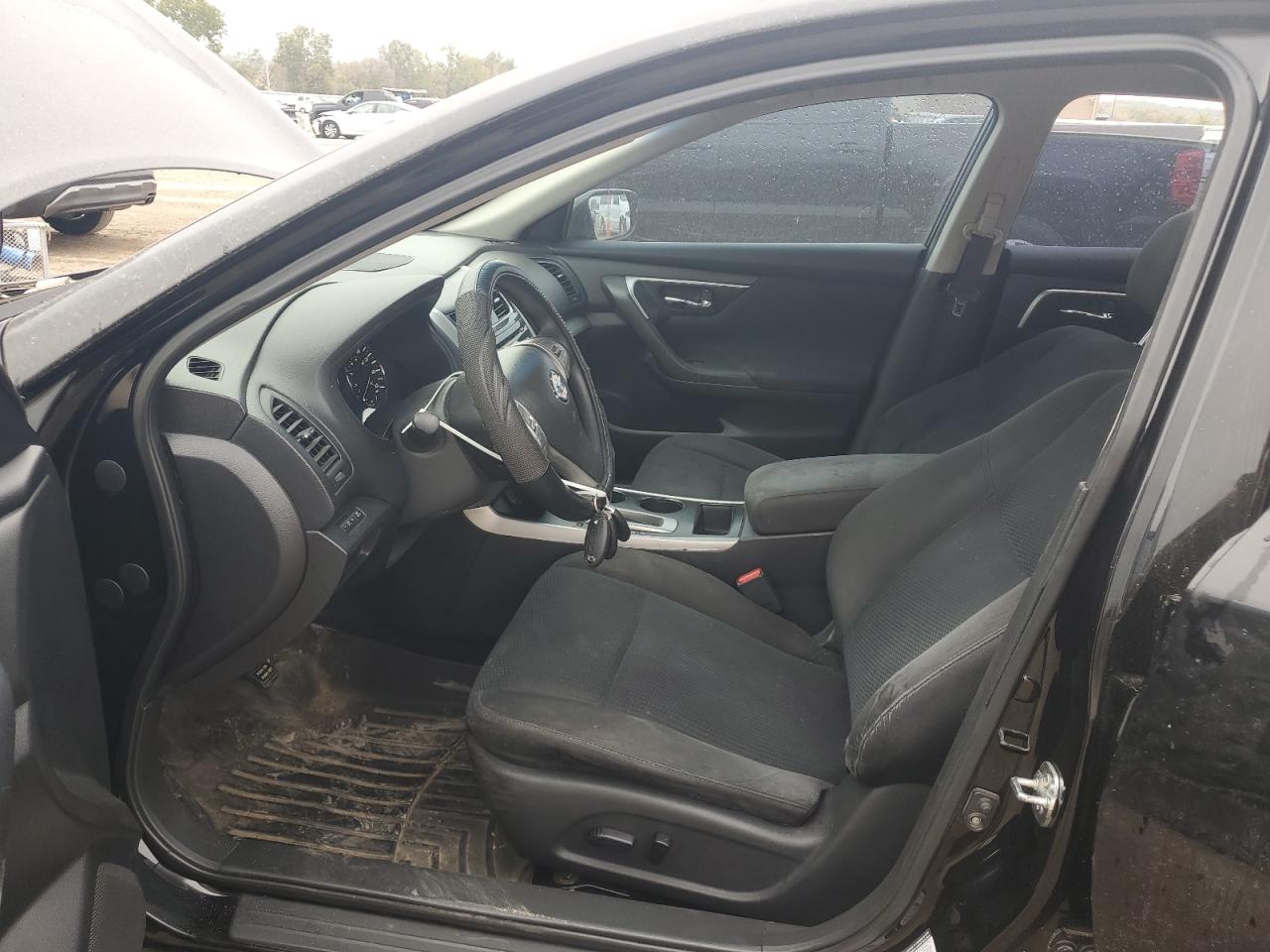 2015 Nissan Altima 2.5 VIN: 1N4AL3AP2FN302240 Lot: 82496425