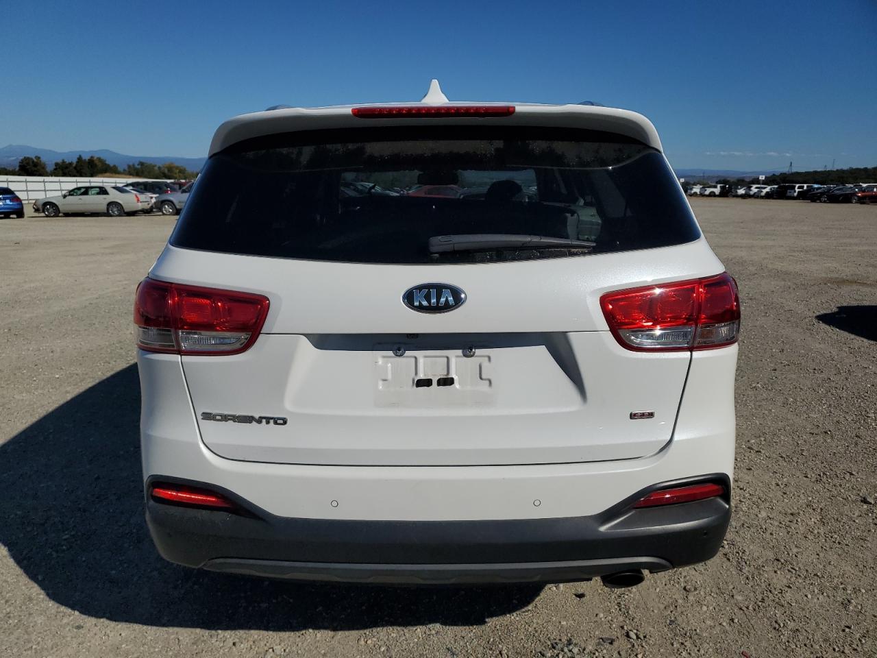 2018 Kia Sorento Lx VIN: 5XYPG4A31JG345592 Lot: 85521395