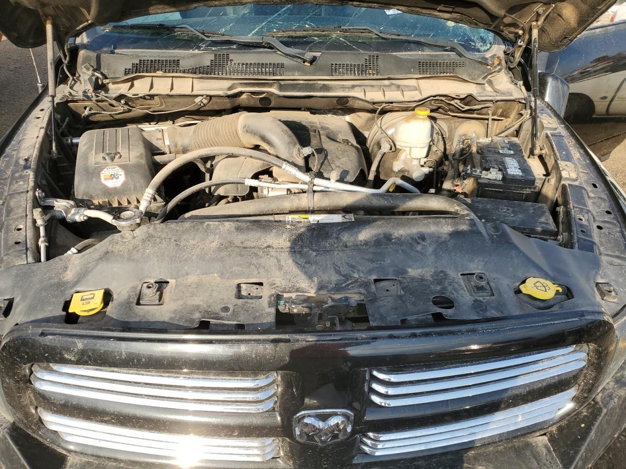 2016 Ram 1500 Sport VIN: 3C6JR7CT2GG228586 Lot: 84569805