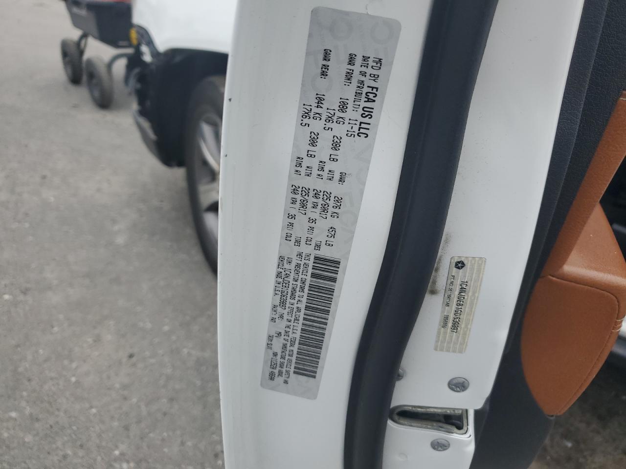 2016 Jeep Compass Latitude VIN: 1C4NJDEB1GD639897 Lot: 86083225