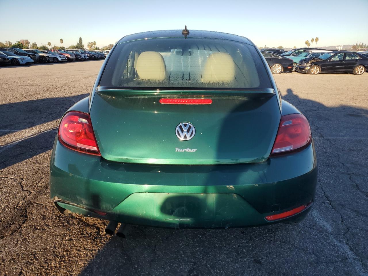 2018 Volkswagen Beetle Se VIN: 3VWJD7AT5JM710744 Lot: 86409115