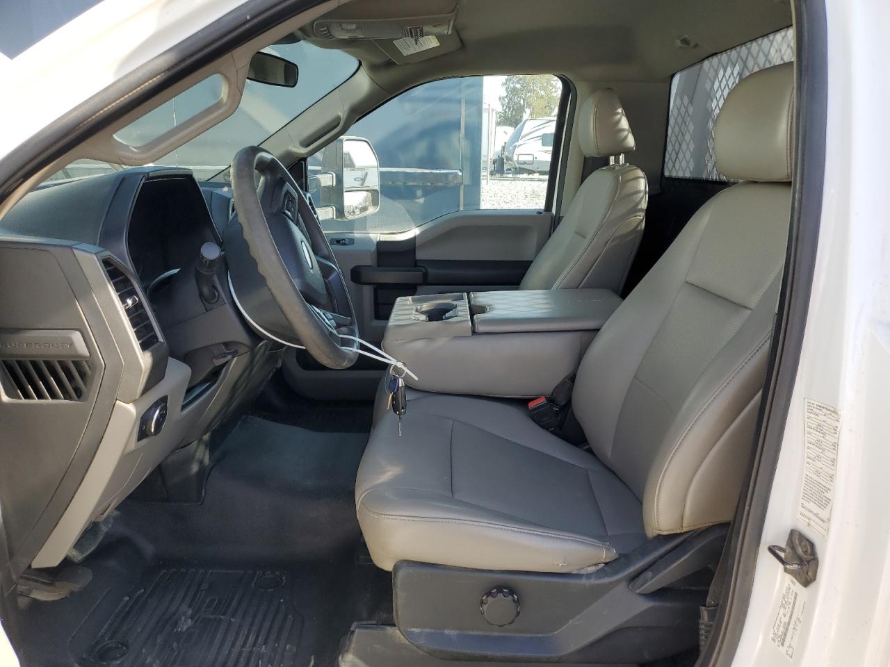 2020 Ford F350 Super Duty VIN: 1FDRF3G62LEE62323 Lot: 85009815