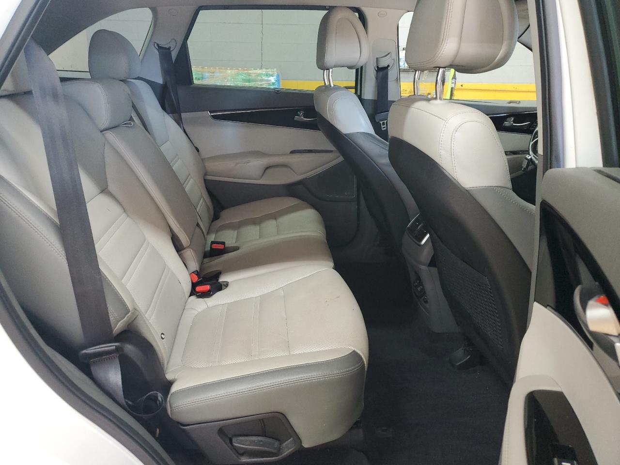 2016 Kia Sorento Sx VIN: 5XYPKDA50GG103711 Lot: 86087625