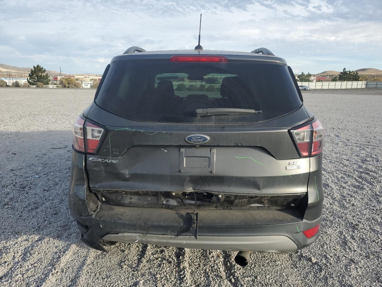 2018 Ford Escape Se VIN: 1FMCU9GDXJUA32071 Lot: 90644675