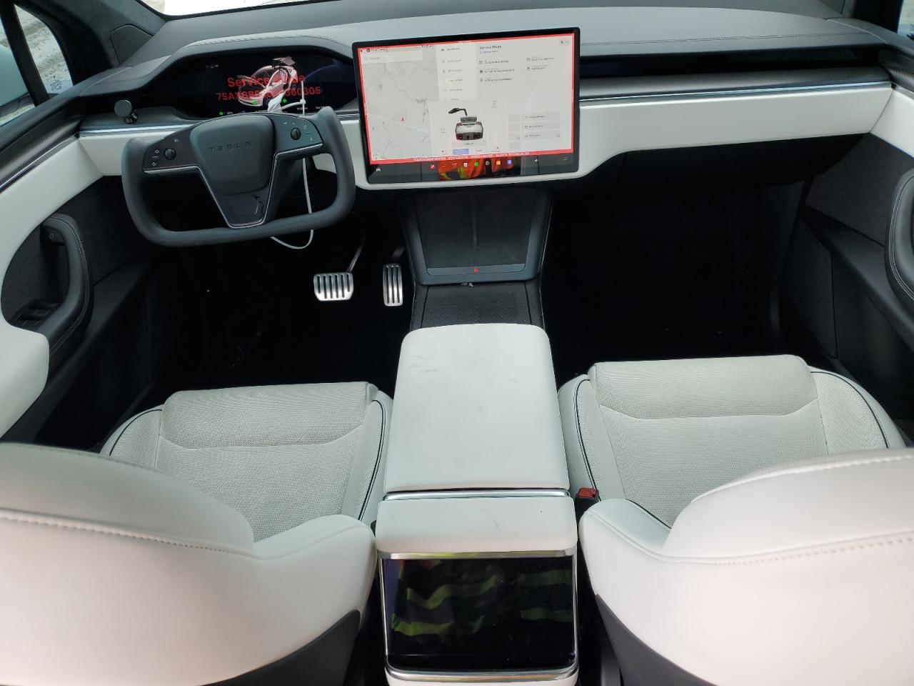 2022 Tesla Model X VIN: 7SAXCBE68NF360305 Lot: 84538655
