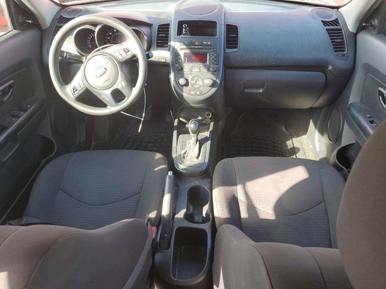 2013 Kia Soul VIN: KNDJT2A52D7555790 Lot: 82303635