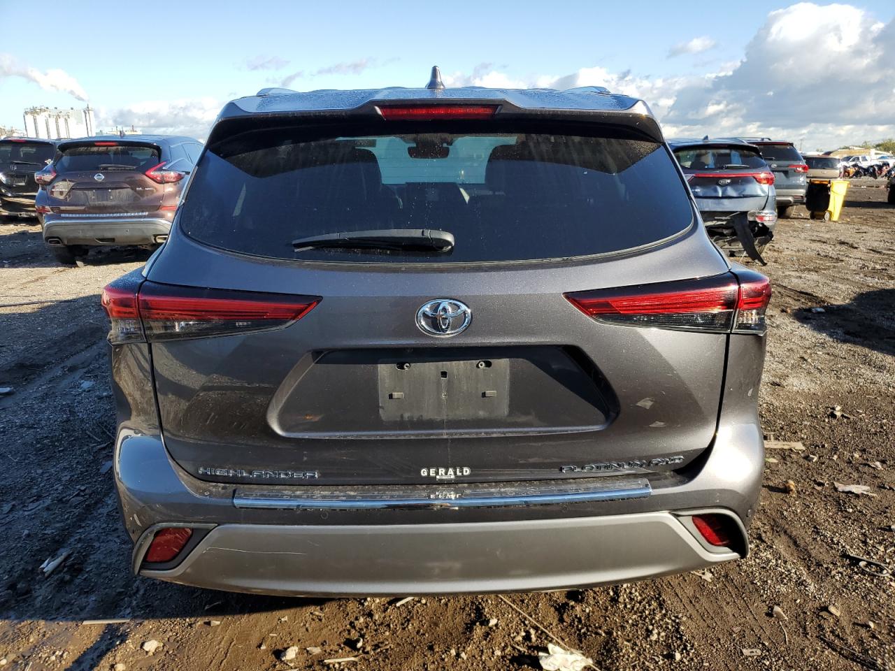2022 Toyota Highlander Platinum VIN: 5TDFZRBH3NS212984 Lot: 82283635