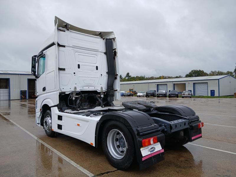 2018 MERCEDES BENZ AROCS (1)