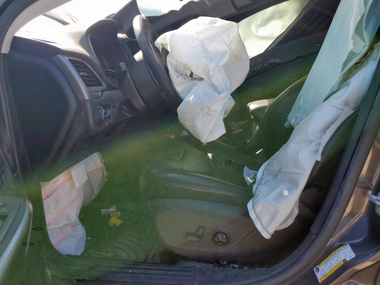 2020 Jeep Cherokee Latitude Plus VIN: 1C4PJLLB0LD624114 Lot: 90876215