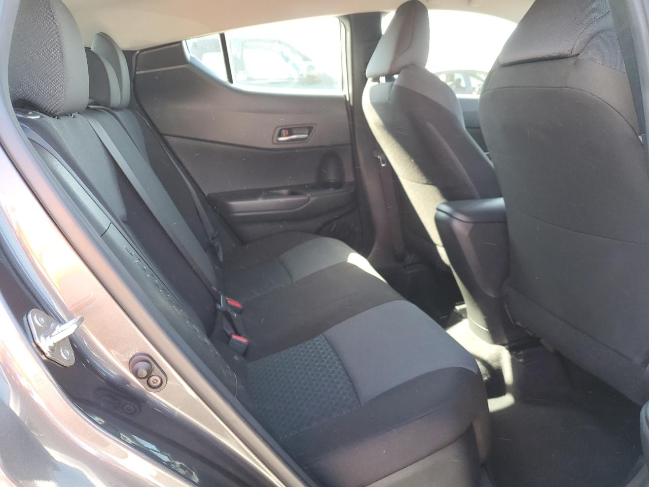 2021 Toyota C-Hr Xle VIN: JTNKHMBX0M1120699 Lot: 82206185