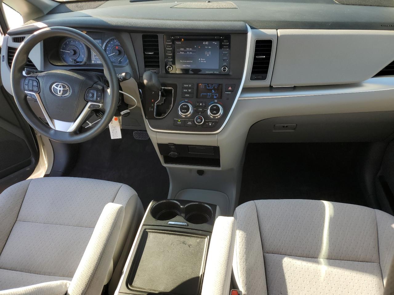 2020 Toyota Sienna Le VIN: 5TDKZ3DC4LS082725 Lot: 85890555