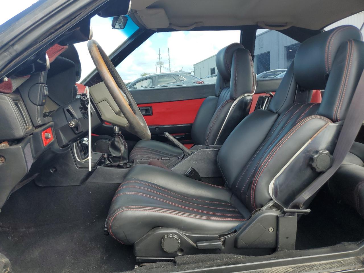 1985 Toyota Supra VIN: JT2MA67L1F0157930 Lot: 86068935