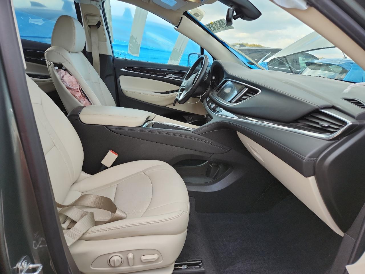 2024 Buick Enclave Essence VIN: 5GAEVAKW4RJ104823 Lot: 89648365