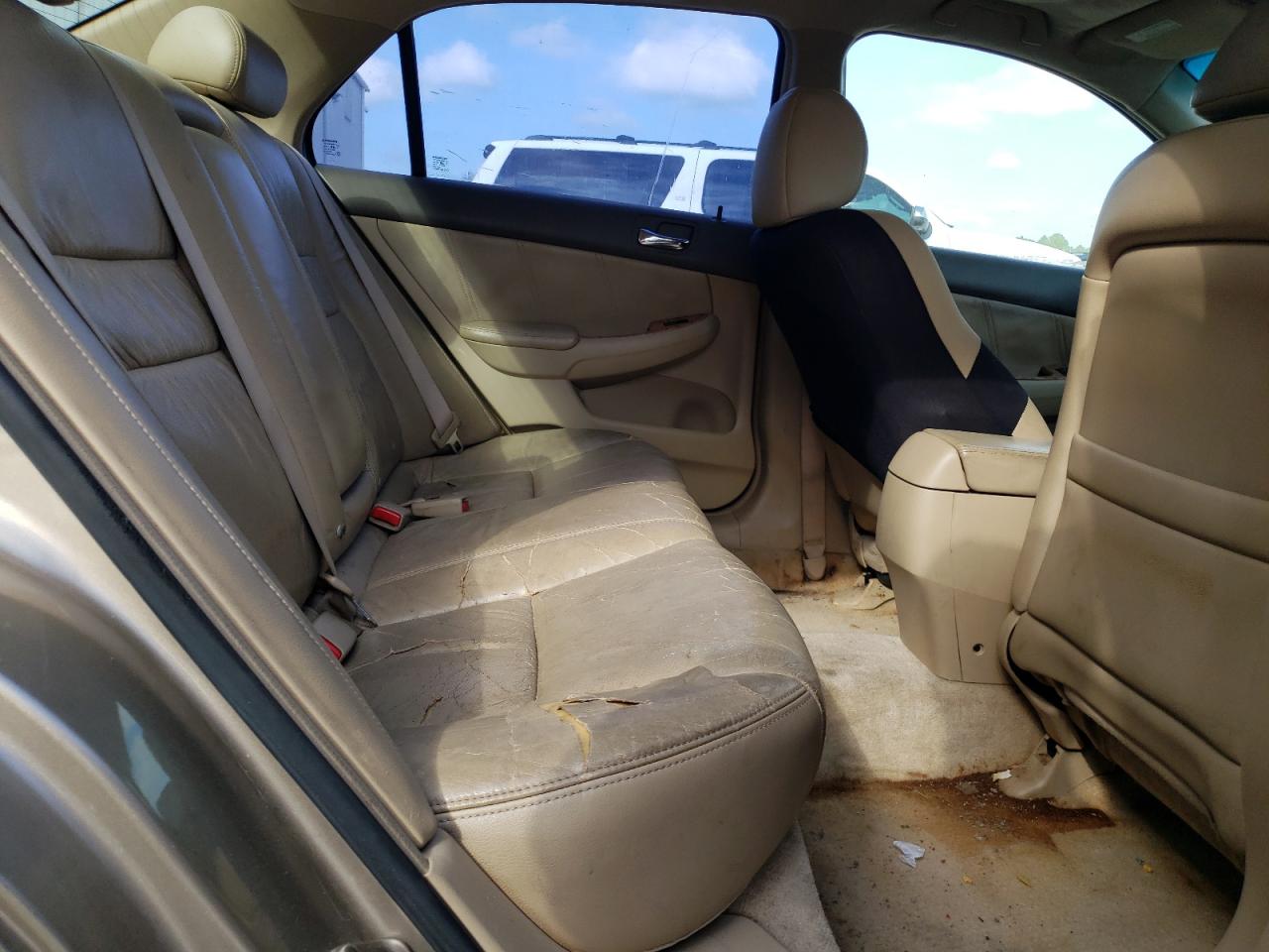 2003 Honda Accord Ex VIN: 1HGCM56673A100204 Lot: 81894725