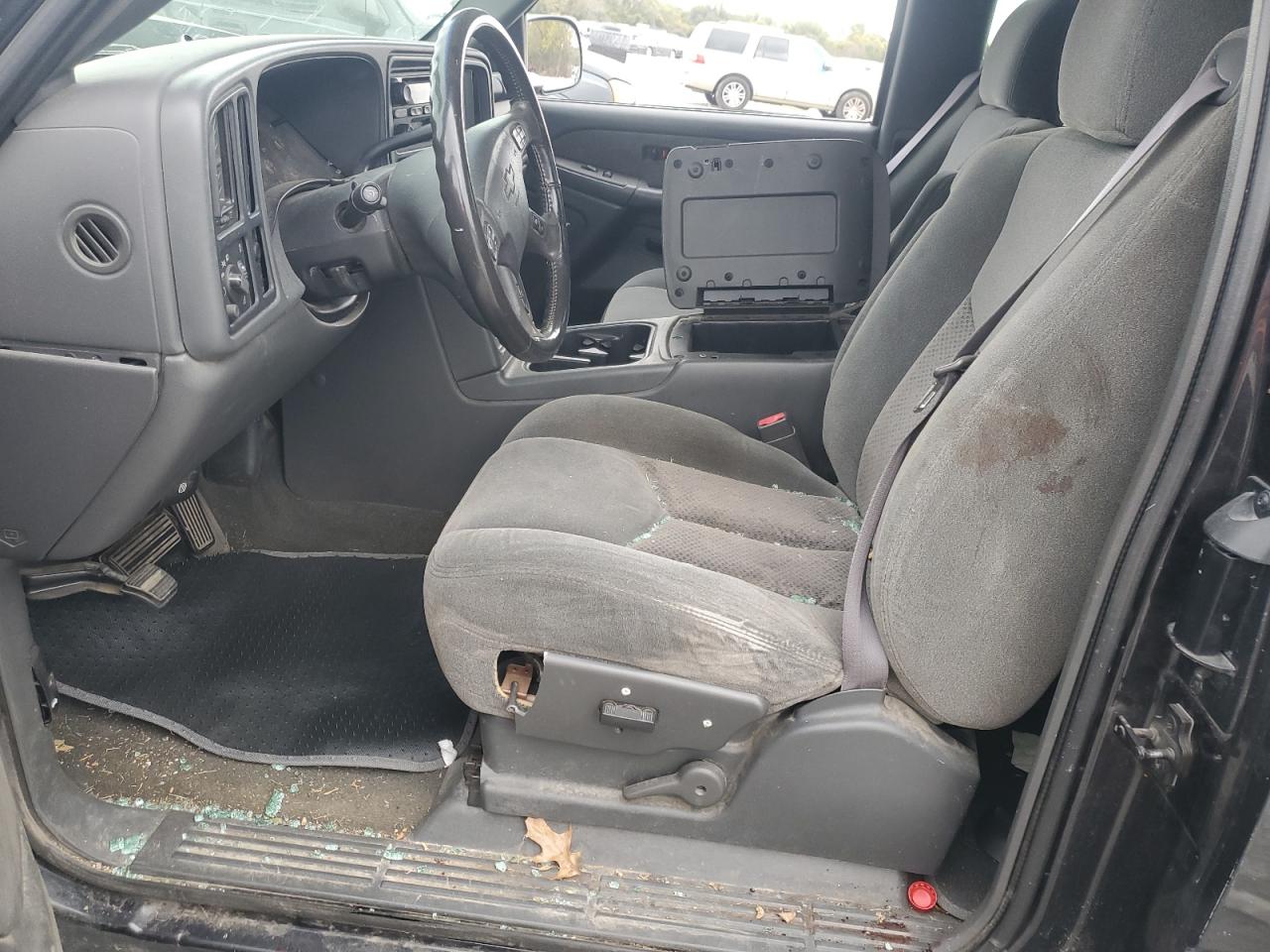 2003 Chevrolet Silverado C1500 VIN: 2GCEC19T731324703 Lot: 82708225