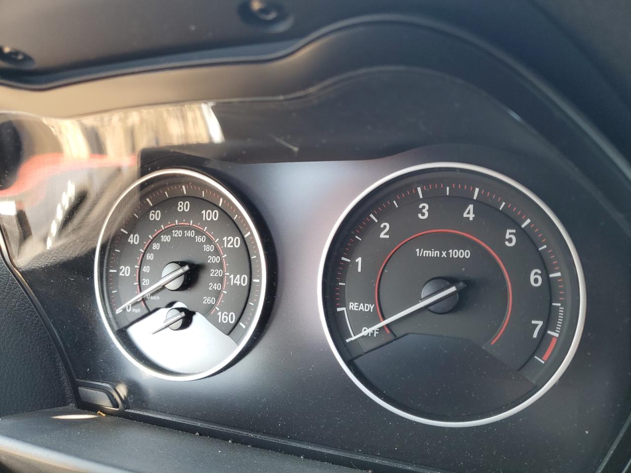 Фото: WBA1G9C59GVX97161