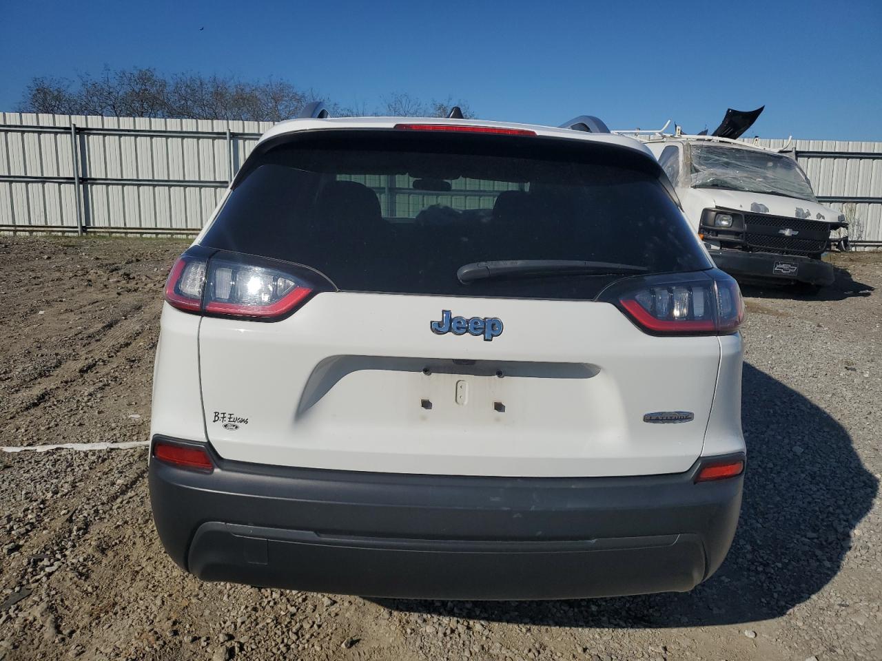 2019 Jeep Cherokee Latitude VIN: 1C4PJLCB4KD247513 Lot: 86837175