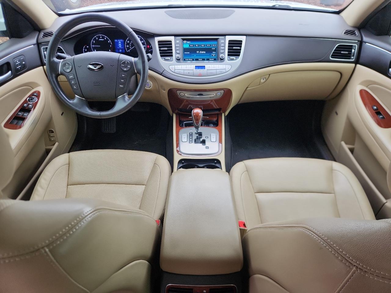 2013 Hyundai Genesis 3.8L VIN: KMHGC4DD2DU222057 Lot: 85596555