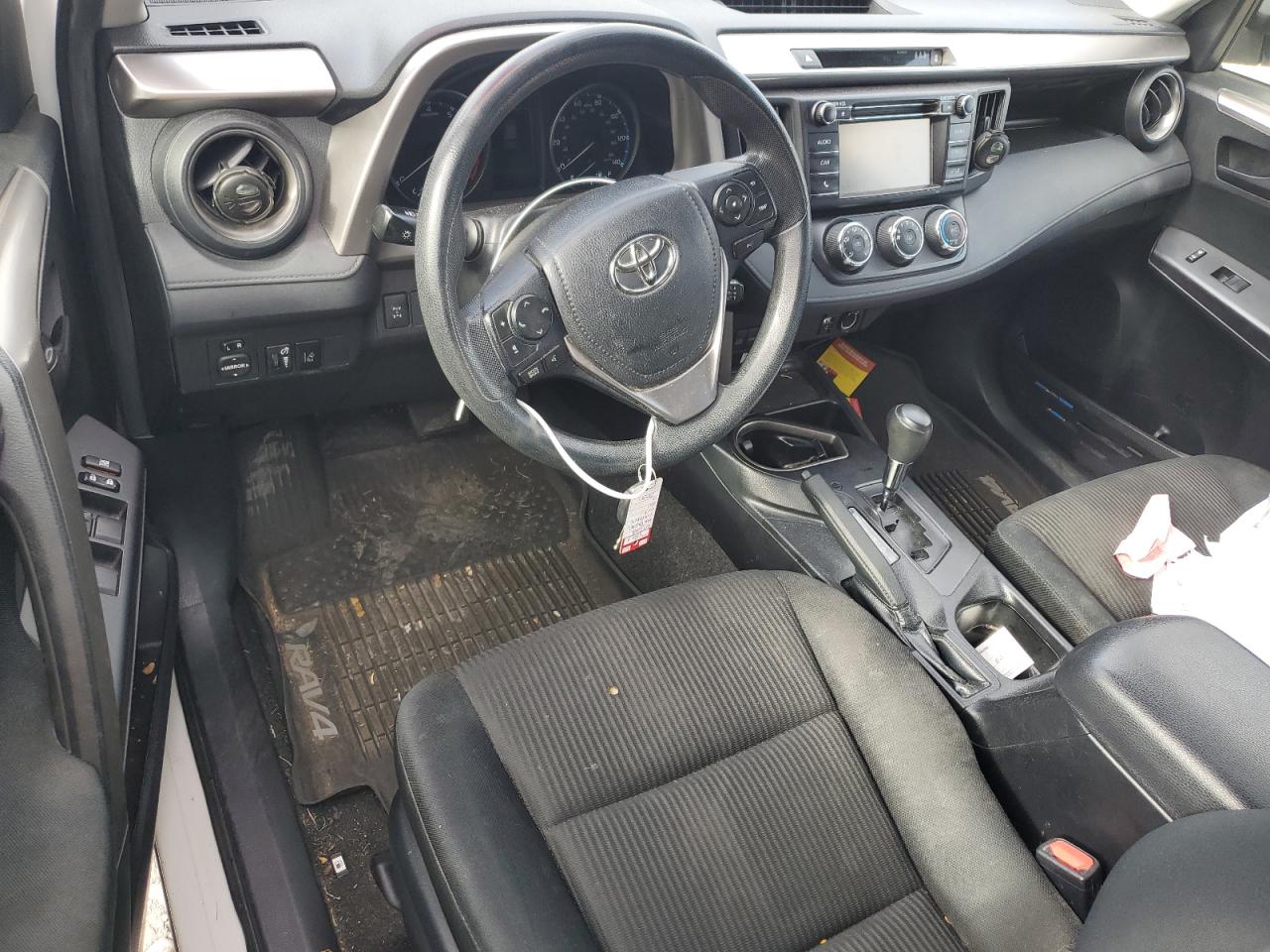 2018 Toyota Rav4 Le VIN: JTMBFREV3JJ230742 Lot: 85838665