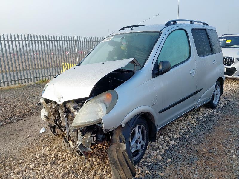 2000 TOYOTA YARIS VERSO 1.3 16V VVTI 5DR AUTO for sale at Copart CORBY
