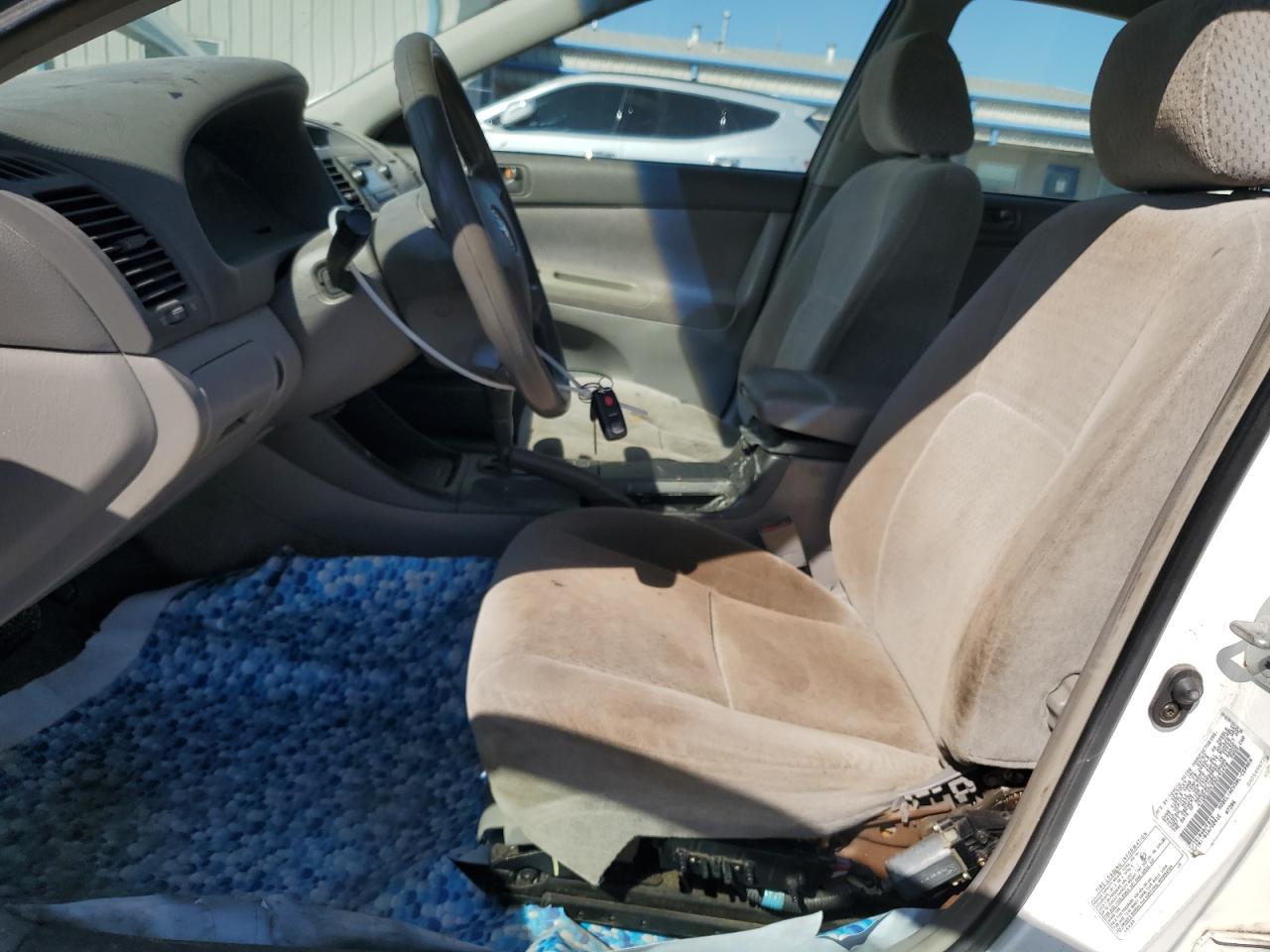 2003 Toyota Camry Le VIN: 4T1BE32K33U191478 Lot: 94662705