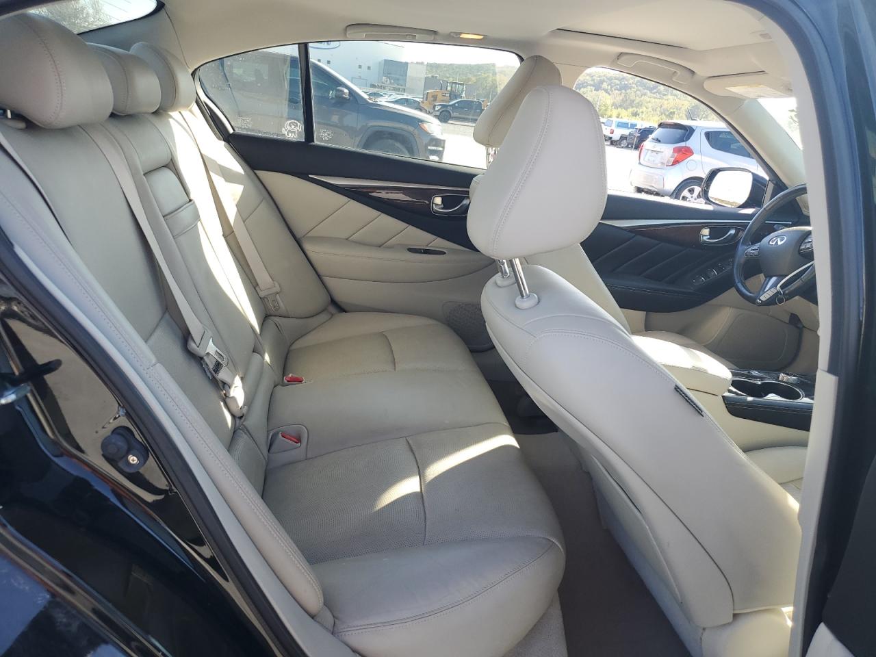 2014 Infiniti Q50 Base VIN: JN1BV7AR4EM698518 Lot: 82606025