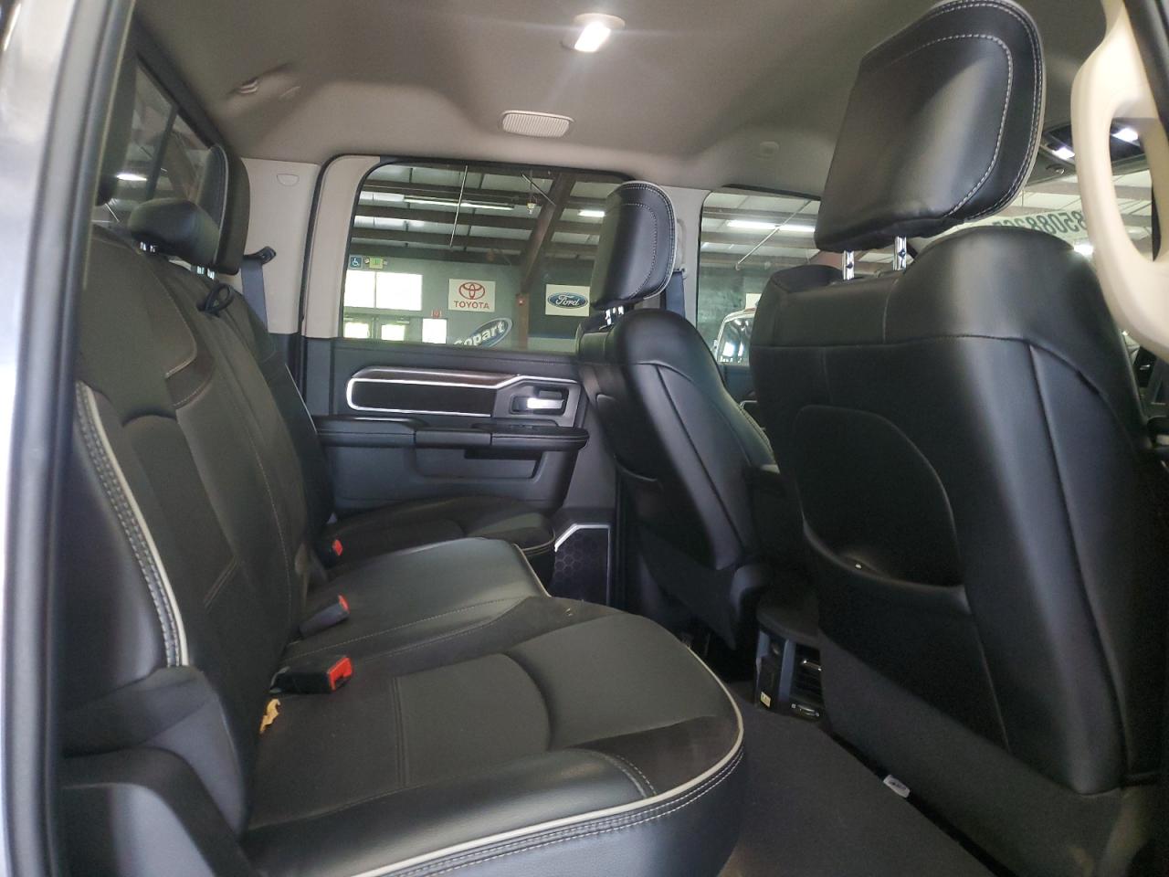 2022 Ram 2500 Laramie VIN: 3C6UR5FL4NG325945 Lot: 85088365