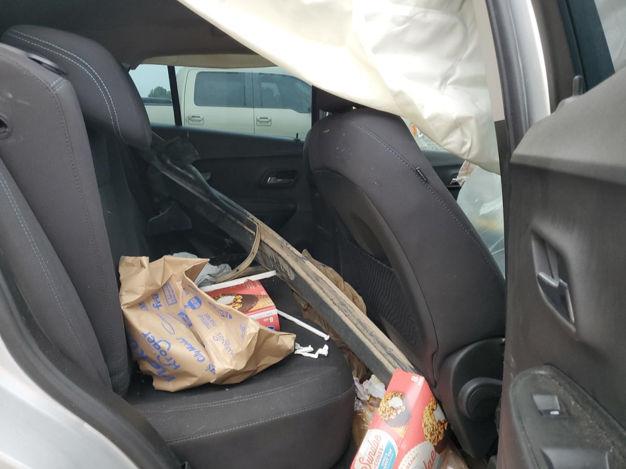 2016 Chevrolet Trax Ls VIN: 3GNCJNSB4GL241876 Lot: 89845225