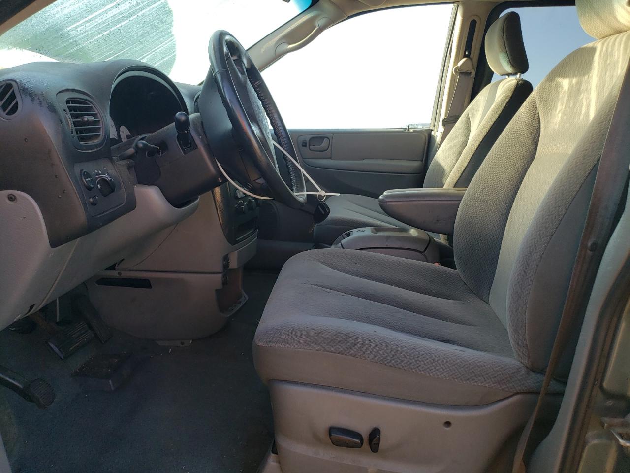 2005 Dodge Grand Caravan Sxt VIN: 2D4GP44LX5R199158 Lot: 82359695