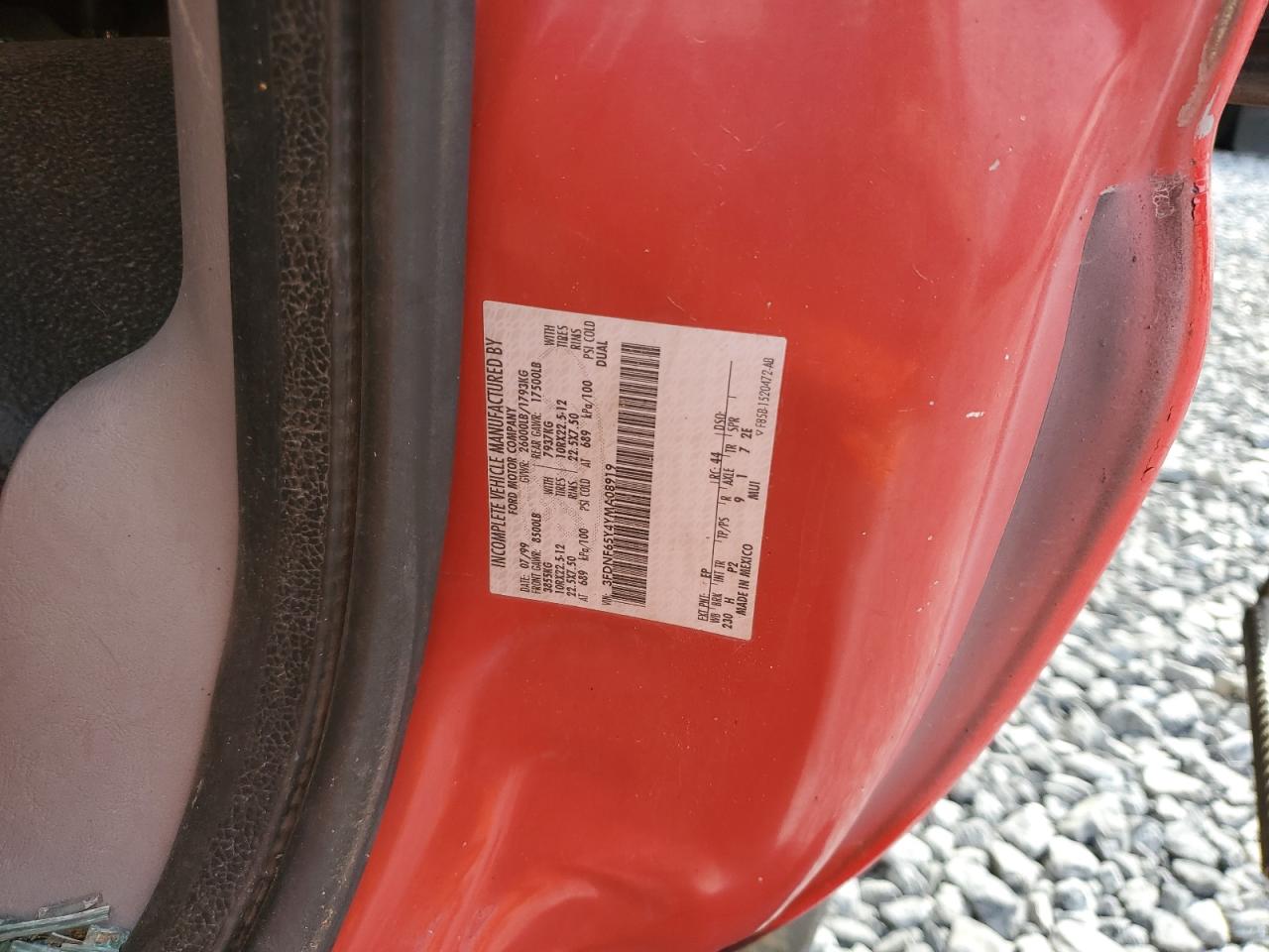 2000 Ford F650 Super Duty VIN: 3FDNF65Y4YMA08919 Lot: 81463385