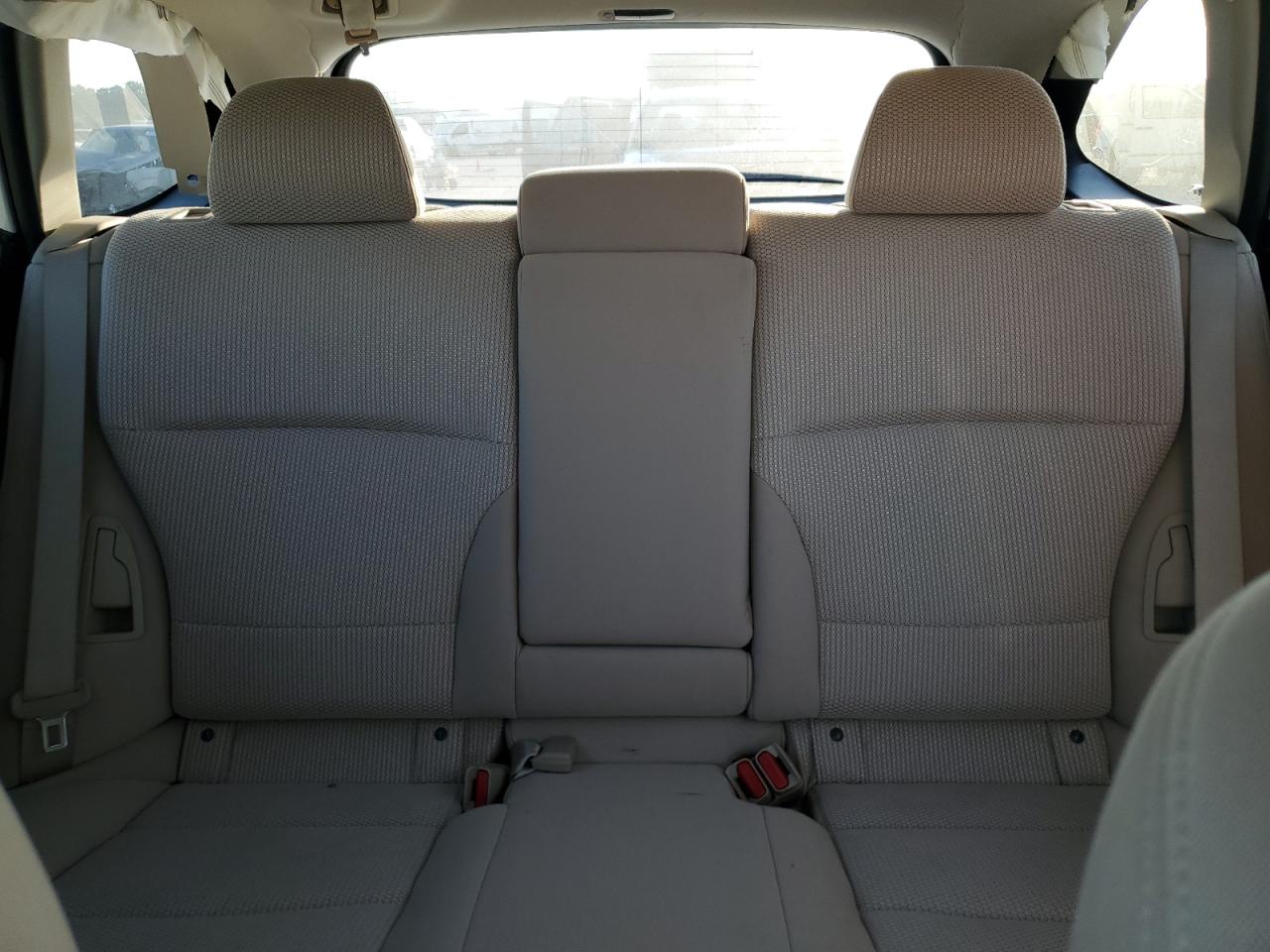 2018 Subaru Outback 2.5I Premium VIN: 4S4BSAHC9J3353551 Lot: 86667245