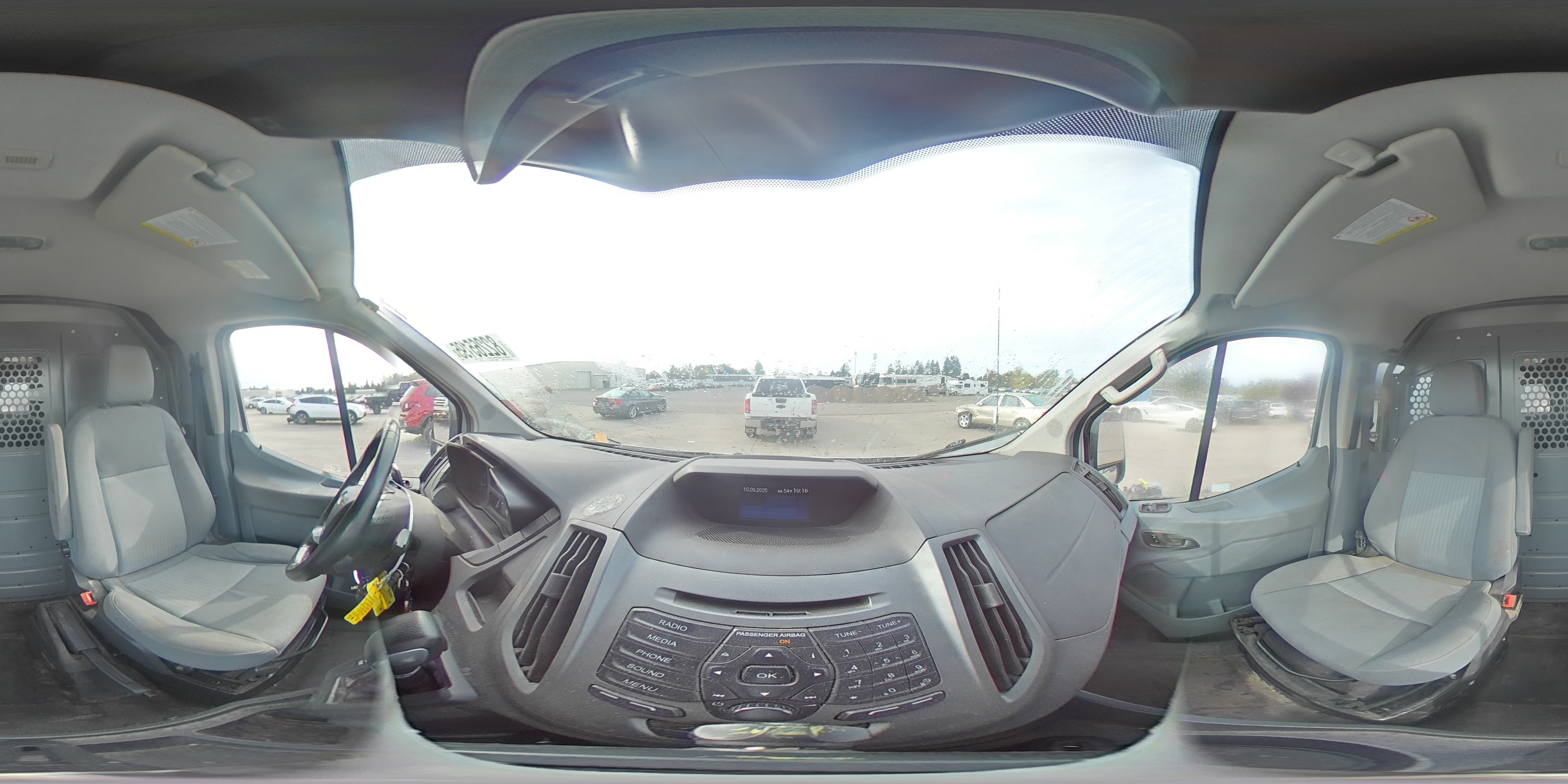 2015 Ford Transit Cargo Van T- VIN: 1FTYR1YG4FKA44113 Lot: 82265195