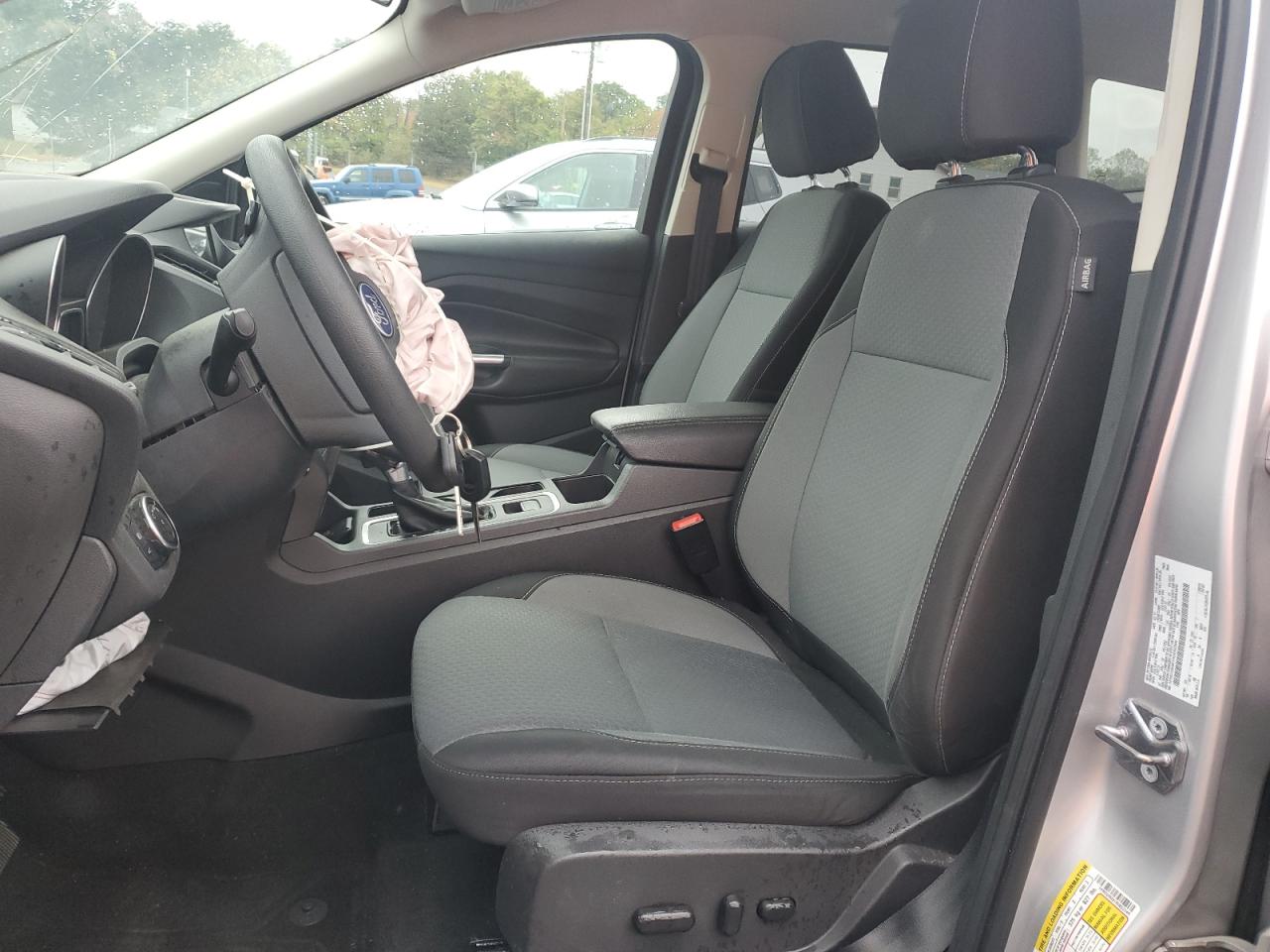 2017 Ford Escape Se VIN: 1FMCU9G91HUE62349 Lot: 82301585