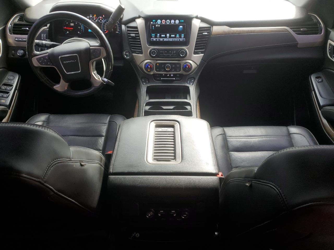 2018 GMC Yukon Denali VIN: 1GKS2CKJ2JR185776 Lot: 90693025