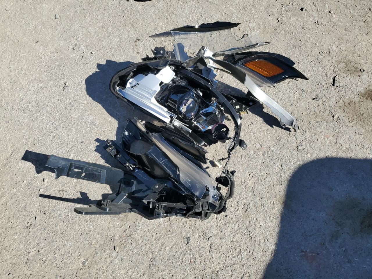 2019 Jeep Cherokee Limited VIN: 1C4PJMDX8KD230858 Lot: 90728155