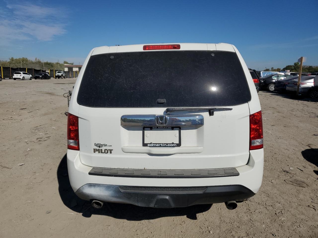 2015 Honda Pilot Exln VIN: 5FNYF3H73FB022010 Lot: 85703425