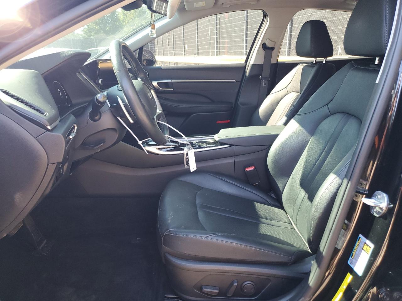 2022 Hyundai Sonata Limited VIN: KMHL34J22NA214299 Lot: 82347525